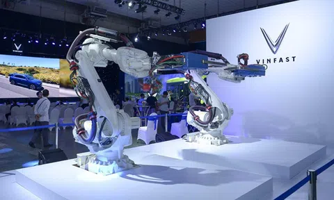 Vingroup chi hàng trăm tỷ đồng mở công ty về người máy