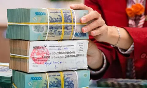 Ngân hàng lớn dự báo lãi to