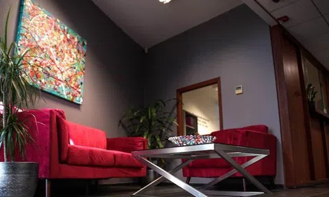 Xu hướng màu sắc ‘thống trị’ trong thiết kế nội thất năm 2025