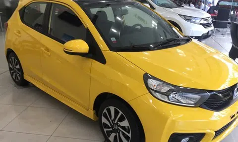 Xe cỡ nhỏ thất thế