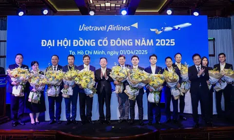 Con trai "bầu" Hiển làm Chủ tịch Vietravel Airlines
