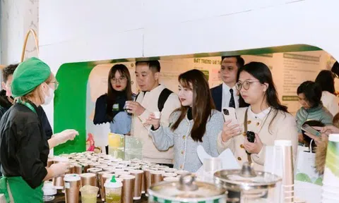 Một brand trà sữa Trung Quốc bất ngờ 'Việt hóa' menu, dự kiến mở 500 cửa hàng nhượng quyền đến năm 2028, liệu có đủ sức đấu nổi Phê La, La Boong?
