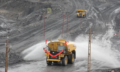 Than Cao Sơn: Doanh thu tăng vọt, lợi nhuận sụt giảm