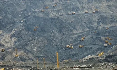 Bộ máy quản lý "ngốn" khoảng 7.000 tỷ đồng mỗi năm của TKV