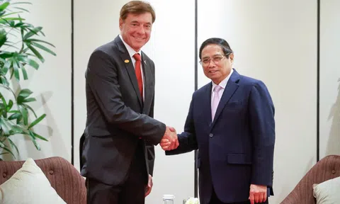 Thủ tướng đề nghị Embraer hợp tác phát triển công nghiệp hàng không