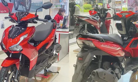 Bảng giá xe máy Honda Air Blade mới nhất tháng 3/2025