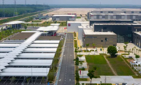 Bên trong nhà máy tỷ USD của Lego ở Bình Dương