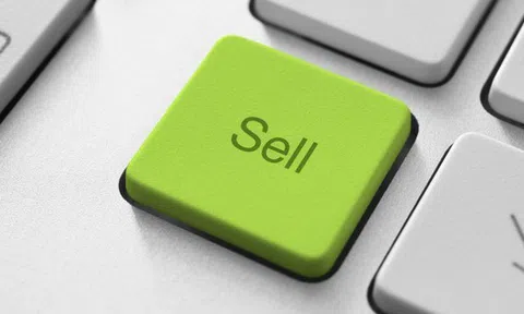 Một Phó Tổng Giám đốc ngân hàng muốn bán lượng lớn cổ phiếu