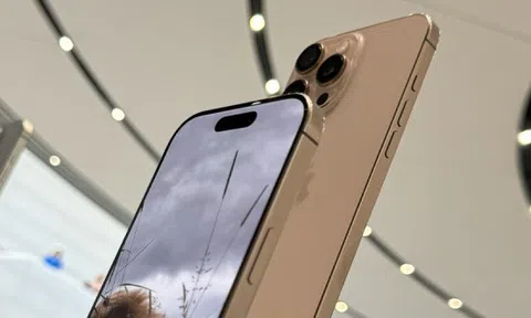 iPhone hạ giá chưa từng có, Apple bất ngờ tái chiếm ngôi vương tại Trung Quốc