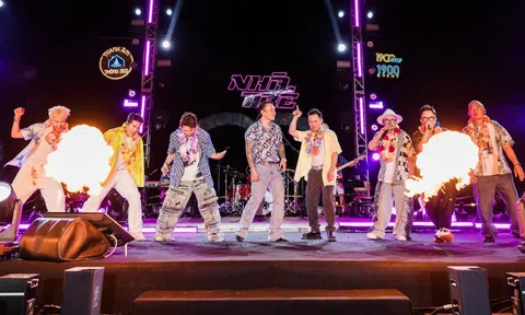 Hàng nghìn khán giả ủng hộ dàn 'Anh trai vượt ngàn chông gai'