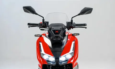 Xe ga thiết kế phá cách, bình xăng lớn gấp đôi Honda SH, trang bị loạt công nghệ vượt tầm phân khúc