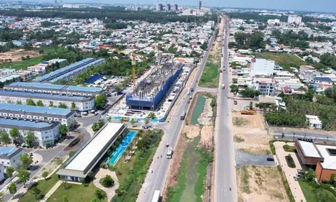Địa phương có 3 mặt giáp sông, nơi đặt siêu cảng 20.000 tỉ đồng, là “gạch nối” kinh tế giữa Tp.HCM, Đồng Nai và Bà Rịa Vũng Tàu đang có chuyển động mới về bất động sản