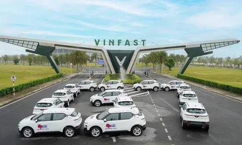 G7 hợp tác công ty của ông Phạm Nhật Vượng mua 899 xe điện VinFast, dự kiến 'xanh hóa' toàn bộ đội xe 4.000 chiếc