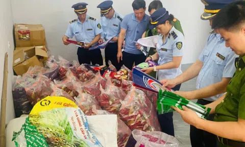 Phát hiện 1,4 tấn gạo giả nhãn mác, bao bì nước ngoài tại Nghệ An