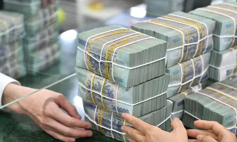 Ngân hàng liên tục rao bán nợ xấu