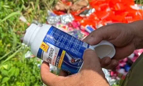 Thực phẩm chức năng bị vứt ở bãi đất trống tại TP.HCM: Thông tin mới chấn động