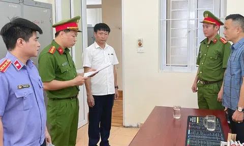 Bắt 3 cát tặc mua bán hóa đơn khống, thu lợi bất chính hơn 5 tỷ đồng