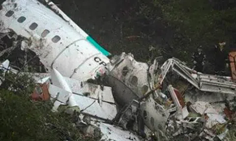 Người sống sót duy nhất khi máy bay vỡ tan, rơi từ độ cao 3.000 mét xuống đất: Vì sao chuyện vô lý như vậy có thể xảy ra?