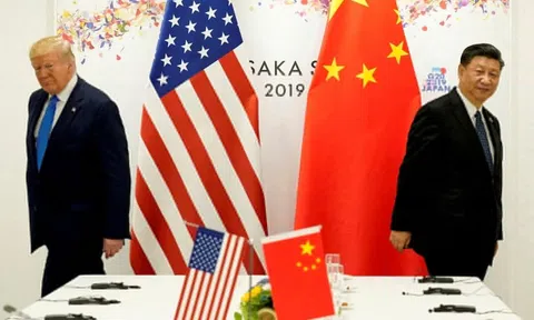 Ông Trump doạ áp thuế bổ sung 50% với Trung Quốc
