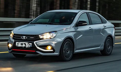 Xe Lada của Nga xếp đầy bãi, sắp bán cho người Việt: Giá rất rẻ, xe rất bền nhưng số đông sẽ chọn xe khác?