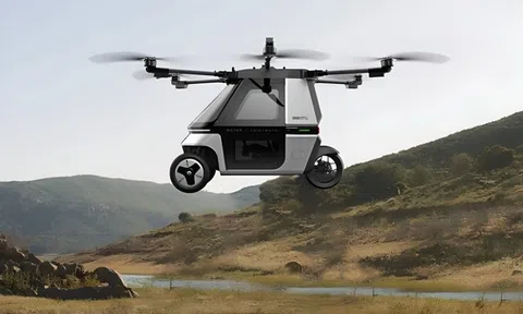 Xe máy biết bay vừa ra mắt đã được bán trên sàn TMĐT, giá 1,8 tỷ đồng và ai cũng có thể mua