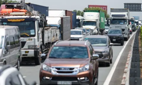 Đề xuất xây dựng khẩn cấp mở rộng cao tốc TP.HCM - Long Thành