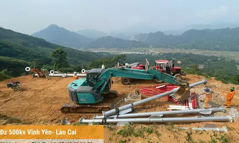 Gần 600 kỹ sư, công nhân EVNNPT 'tiếp sức' cho dự án đường dây 500kV Lào Cai - Vĩnh Yên