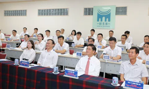 EVN tổ chức chương trình đào tạo cho cán bộ quản lý cấp 2 khu vực miền Bắc