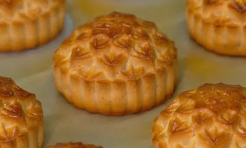 Bánh trung thu mở bán sớm 3 tháng