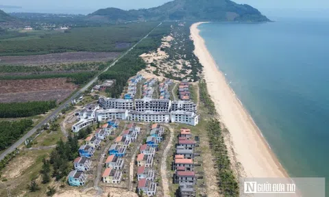 Mục sở thị khu nghỉ dưỡng 750 tỷ đồng hoang vắng bên vịnh Lăng Cô