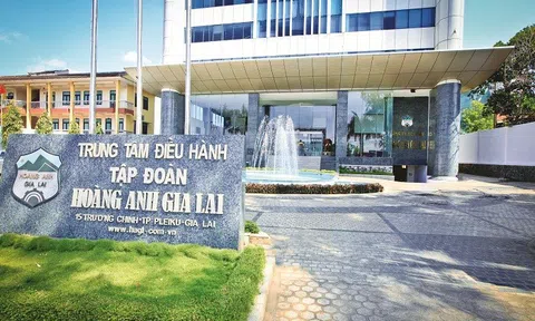 HAGL của bầu Đức nhận trát phạt