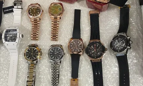 Đế chế hàng giả online trị giá hơn 160 tỷ đồng bị bóc trần, tịch thu loạt siêu xe, hàng trăm món đồ xa xỉ