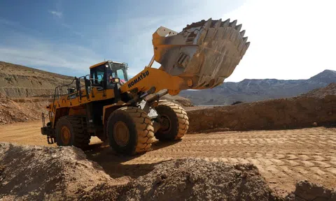 Phát hiện của nhà khoa học Trung Quốc có thể "cứu nguy" cho Hoa Kỳ: Thiếu đất hiếm không còn là vấn đề!