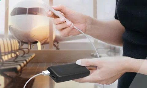 13 hãng hàng không cấm mang pin sạc dự phòng lên máy bay từ 1/10