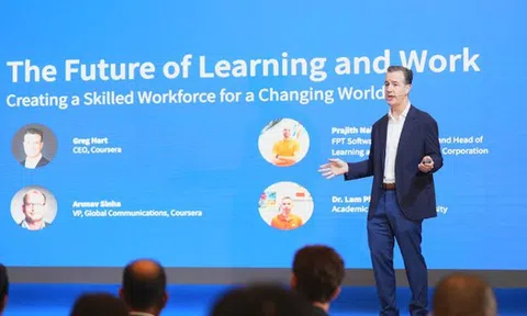 Cứ 4 phút lại có một người học tại Việt Nam đăng ký khóa học về GenAI trên Coursera