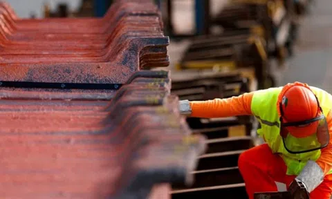 Sau nước đi bất ngờ của Tổng thống Donald Trump, giá kim loại là thước đo sức khỏe nền kinh tế 'bốc hơi' 20%, thị trường toàn cầu chao đảo