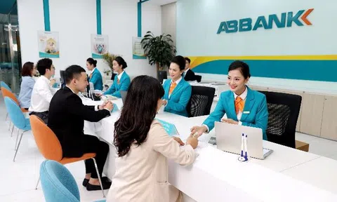 ABBANK đặt mục tiêu lợi nhuận tăng 131% trong năm nay, lên 1.800 tỷ đồng, sẽ ĐHCĐ vào ngày 18/4
