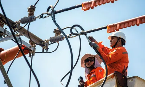 Điện lực miền Nam sẵn sàng bảo đảm điện dịp nghỉ Lễ 2/9