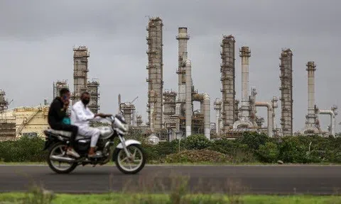 Muốn 'cai nghiện' dầu Nga, quốc gia BRICS phải trả cái giá nào?