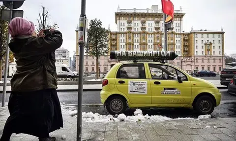 1 mặt hàng Made in China tràn vào ồ ạt khiến gã khổng lồ của Nga ế hàng ngay trên sân nhà