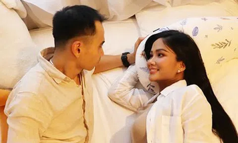 Hoa hậu H'Hen Niê tiết lộ chuyện xúc động về chồng với 'nồi cám heo ngon nhất đời'