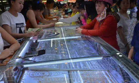 Giá vàng hôm nay, 23-9: Tiếp tục tăng