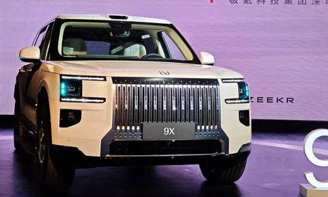 Hãng xe rục rịch về Việt Nam ra mắt mẫu SUV hybrid cỡ lớn đối đầu Mercedes-Benz GLS: Giá tương đương 1,7 tỷ, đi từ Hà Nội đến Nha Trang mới cần tiếp nhiên liệu