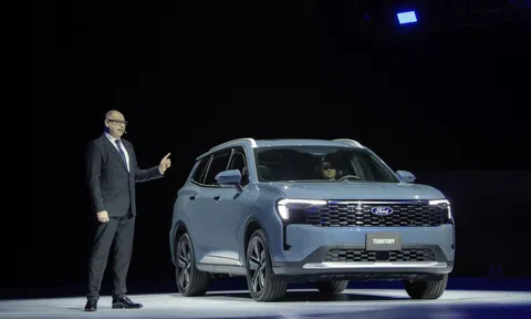 Ford Territory mới giá từ 762 triệu, đấu 'thẳng căng' Mazda CX-5