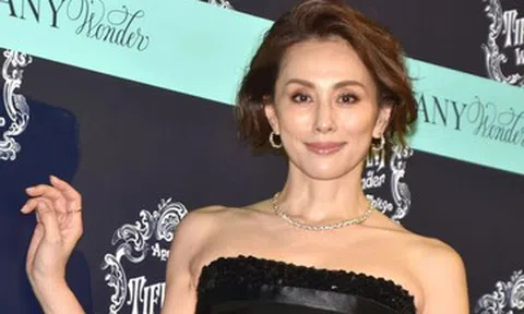 Nữ diễn viên 50 tuổi bị điều tra và khám nhà vì nghi liên quan đến ma túy