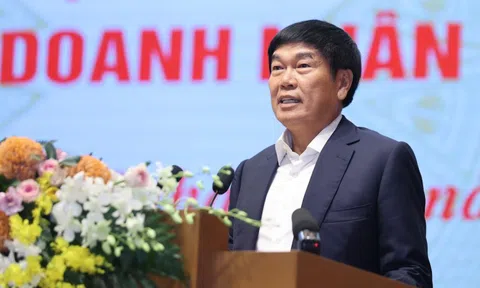 Tỷ phú Trần Đình Long trải lòng về hành trình vươn lên của ngành thép Việt
