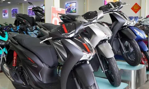 Bảng giá Honda SH mới nhất tháng 8/2025
