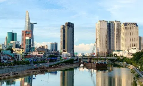 Giá chung cư hạng sang ở TPHCM đã lên 222 triệu đồng/m2