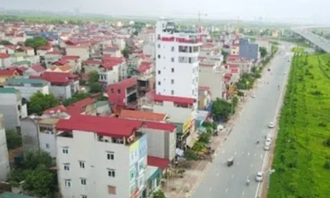 Giá nhà đất thổ cư nội đô chạm 250 triệu đồng/m²