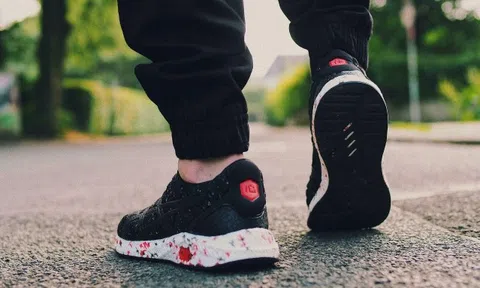 4 sai lầm phổ biến khi đi bộ gây đau và tăng cân